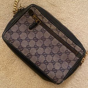 Gucci vintage chain crossbody